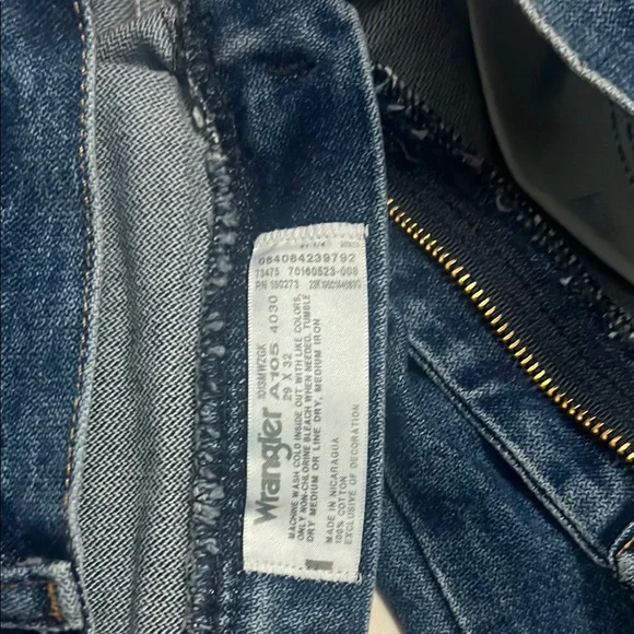 Men's Wrangler Cowboy Cut Jeans - Picture 3 of 3